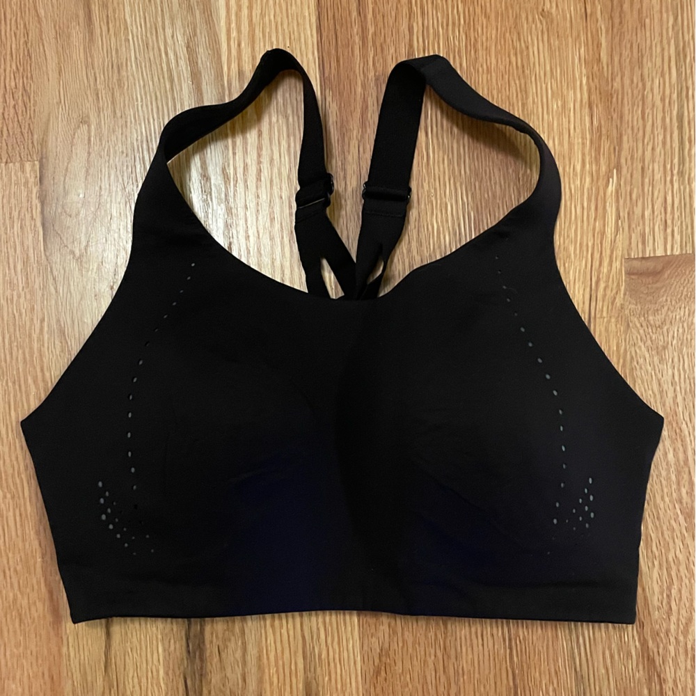 Lululemon 34DD sports bra